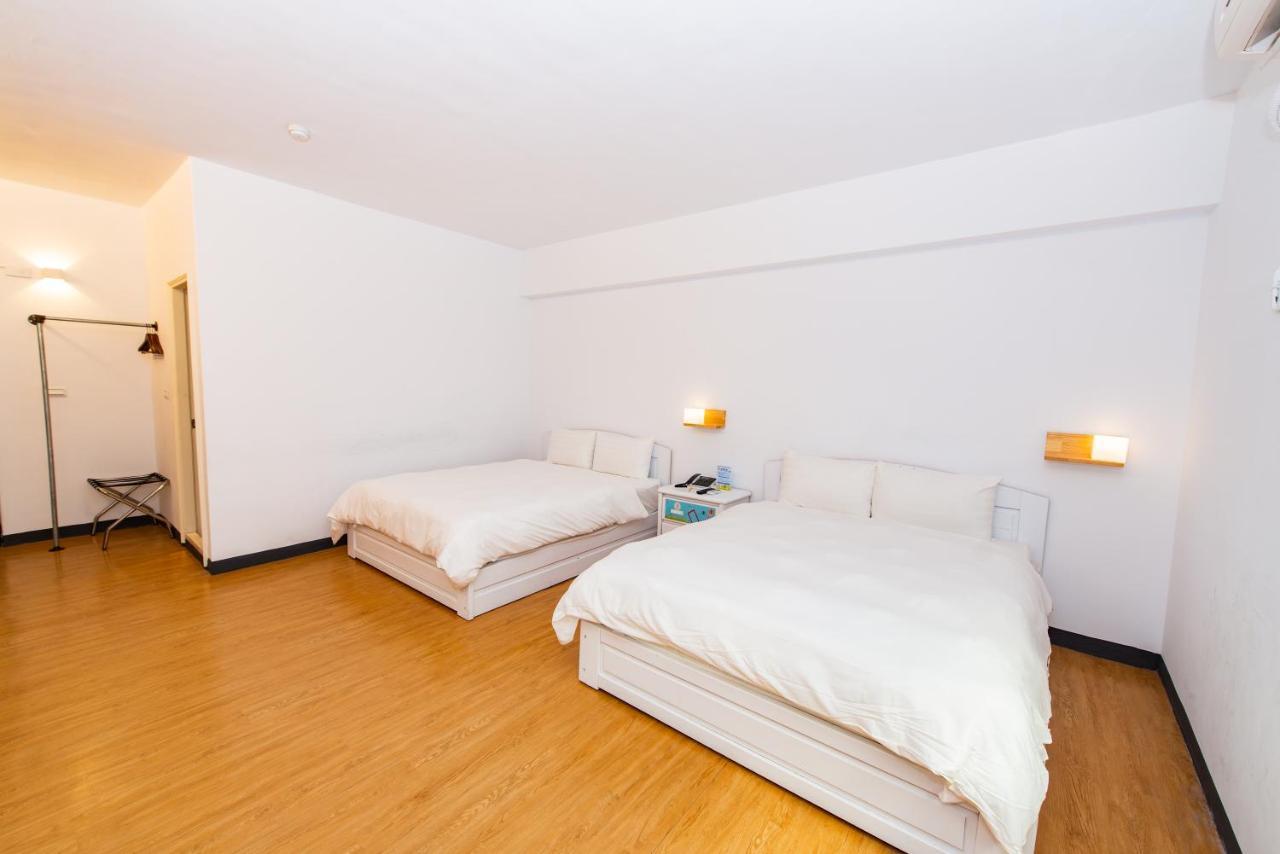Traveller Inn - Mido Hotel Taitung Екстер'єр фото