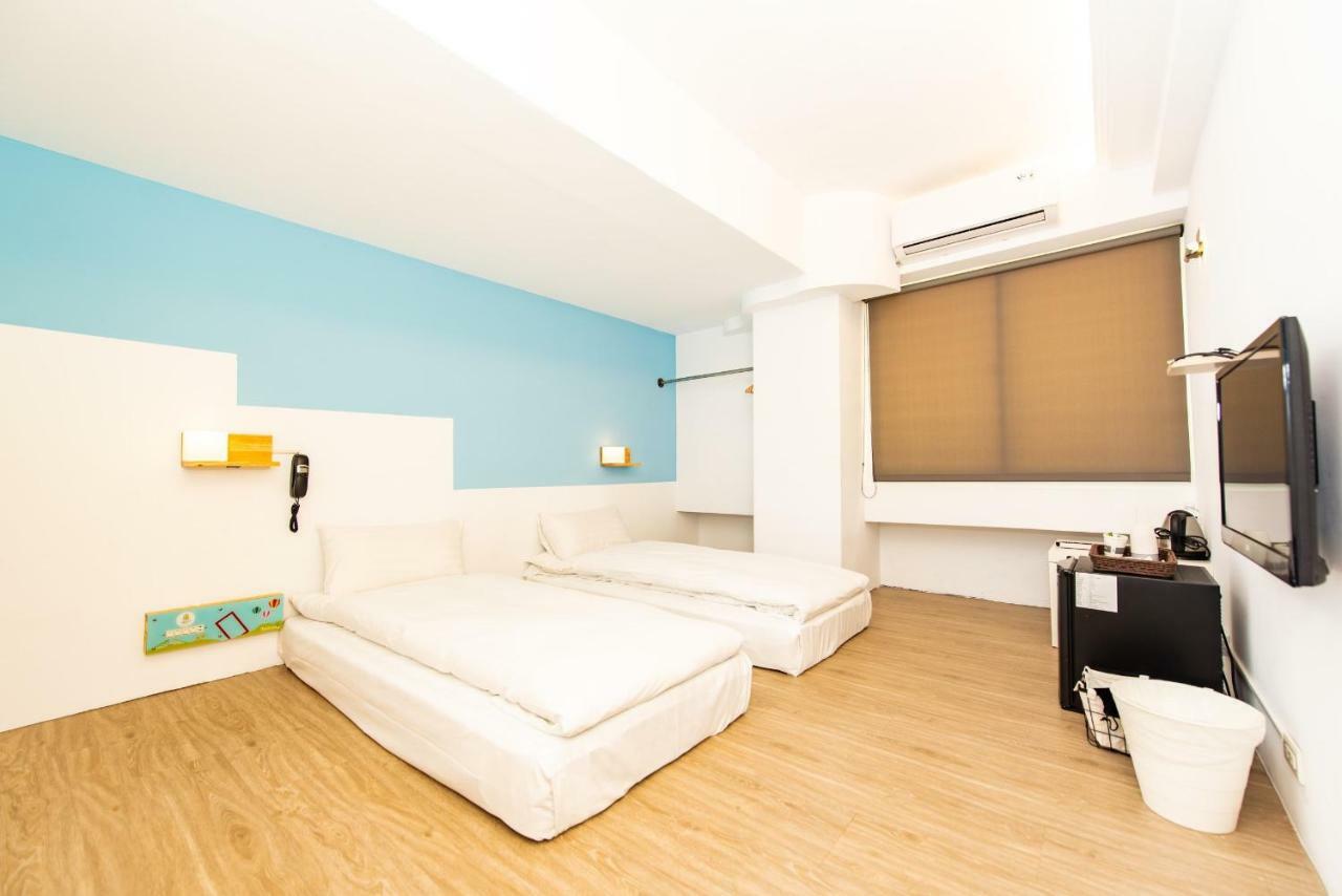 Traveller Inn - Mido Hotel Taitung Екстер'єр фото