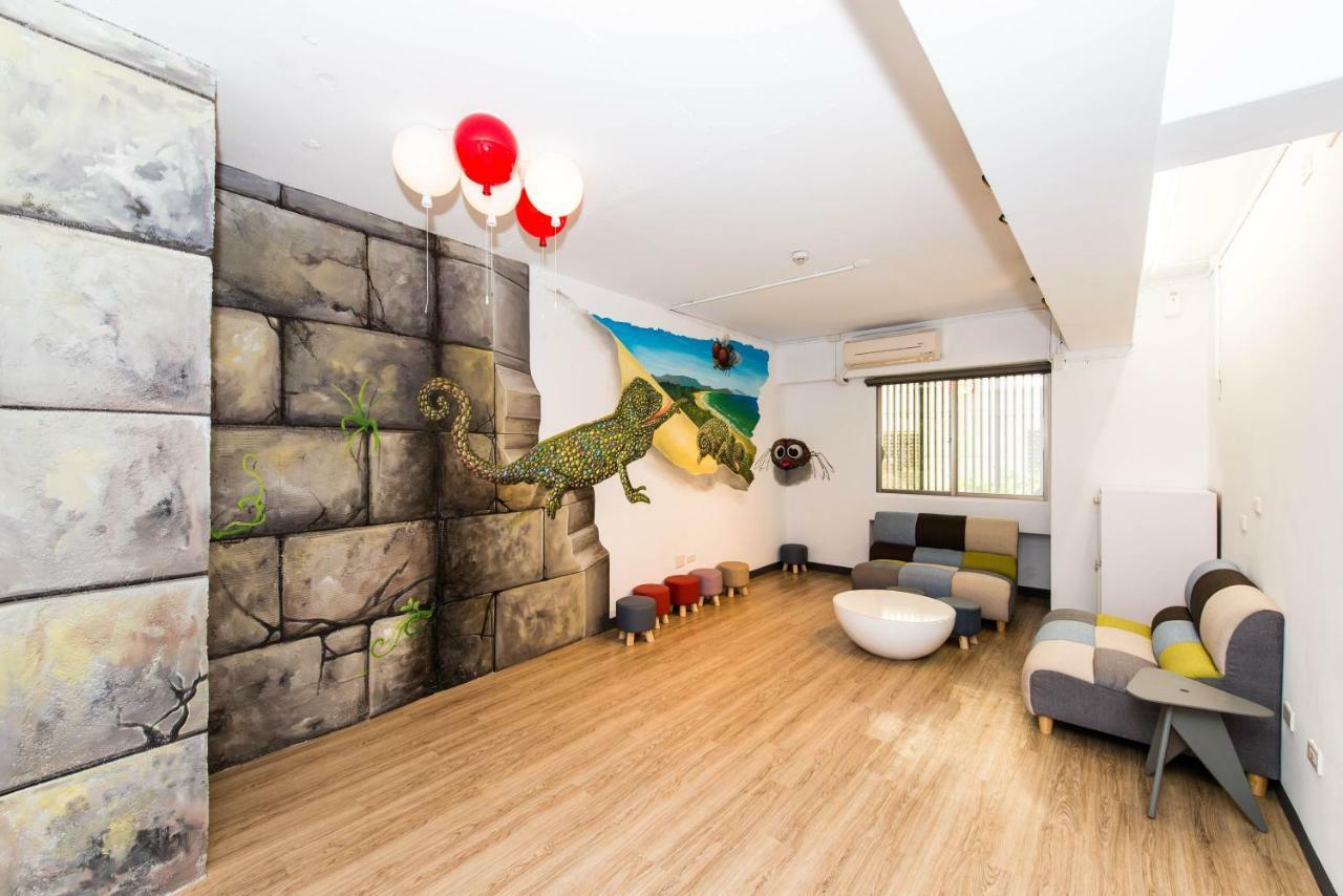 Traveller Inn - Mido Hotel Taitung Екстер'єр фото